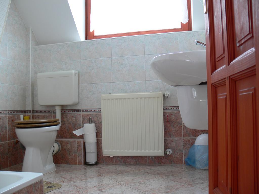 St. Michael Apartman Budapest Esterno foto